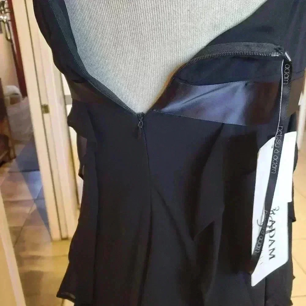 Betsy & Adam's black cocktail dress THE DRESS ! - Picture 5 of 8